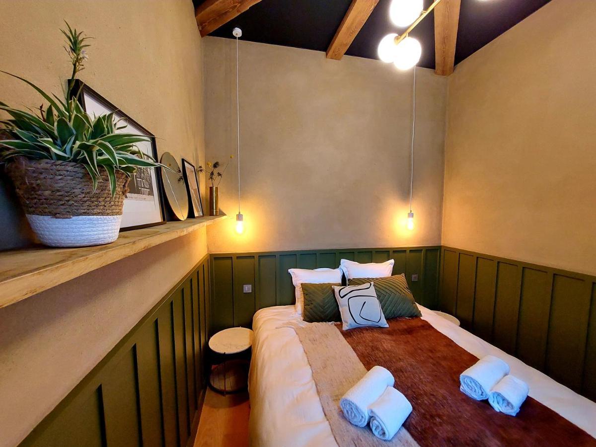 Les Suites De Petit Bomal ดูร์บี ภายนอก รูปภาพ