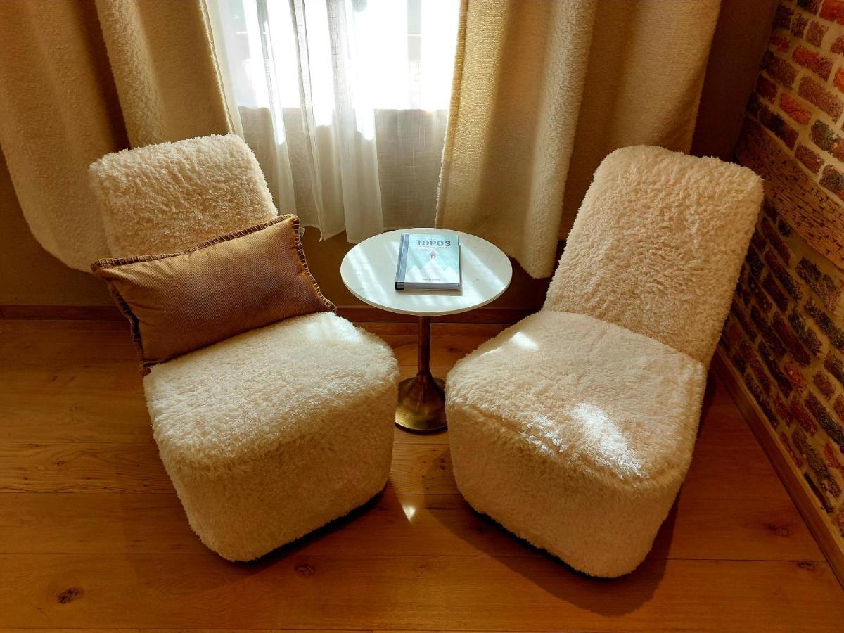 Les Suites De Petit Bomal ดูร์บี ภายนอก รูปภาพ