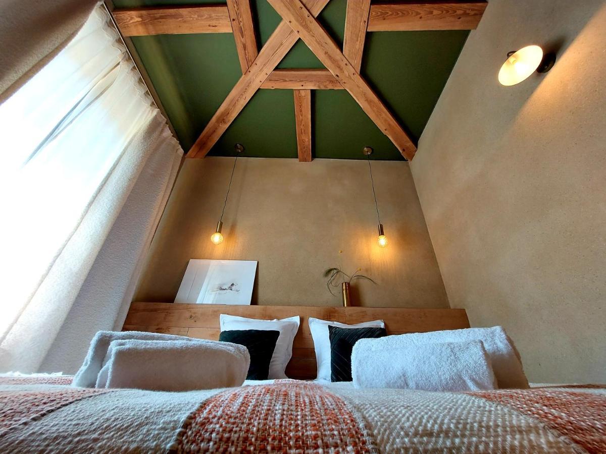 Les Suites De Petit Bomal ดูร์บี ภายนอก รูปภาพ