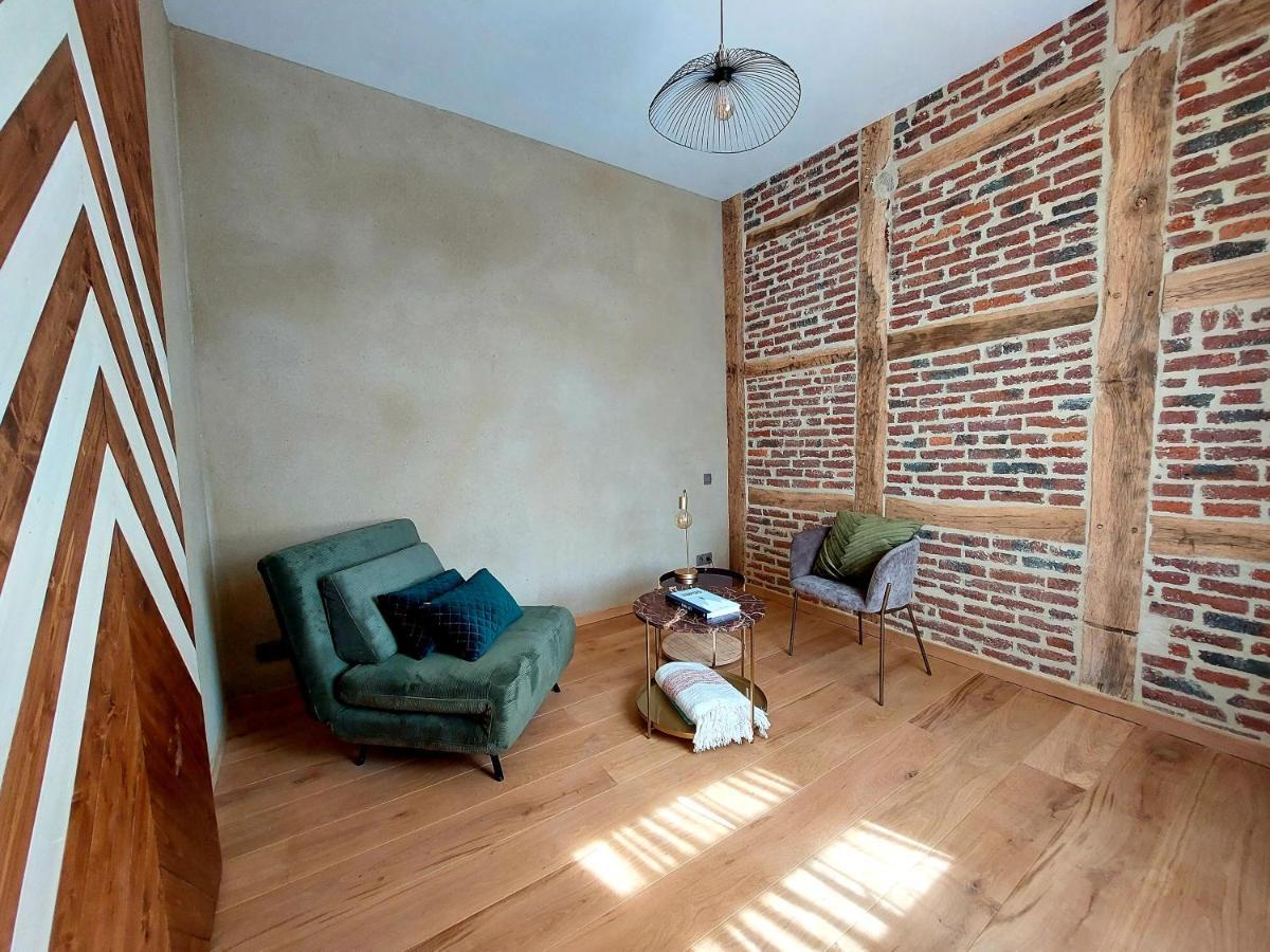 Les Suites De Petit Bomal ดูร์บี ภายนอก รูปภาพ