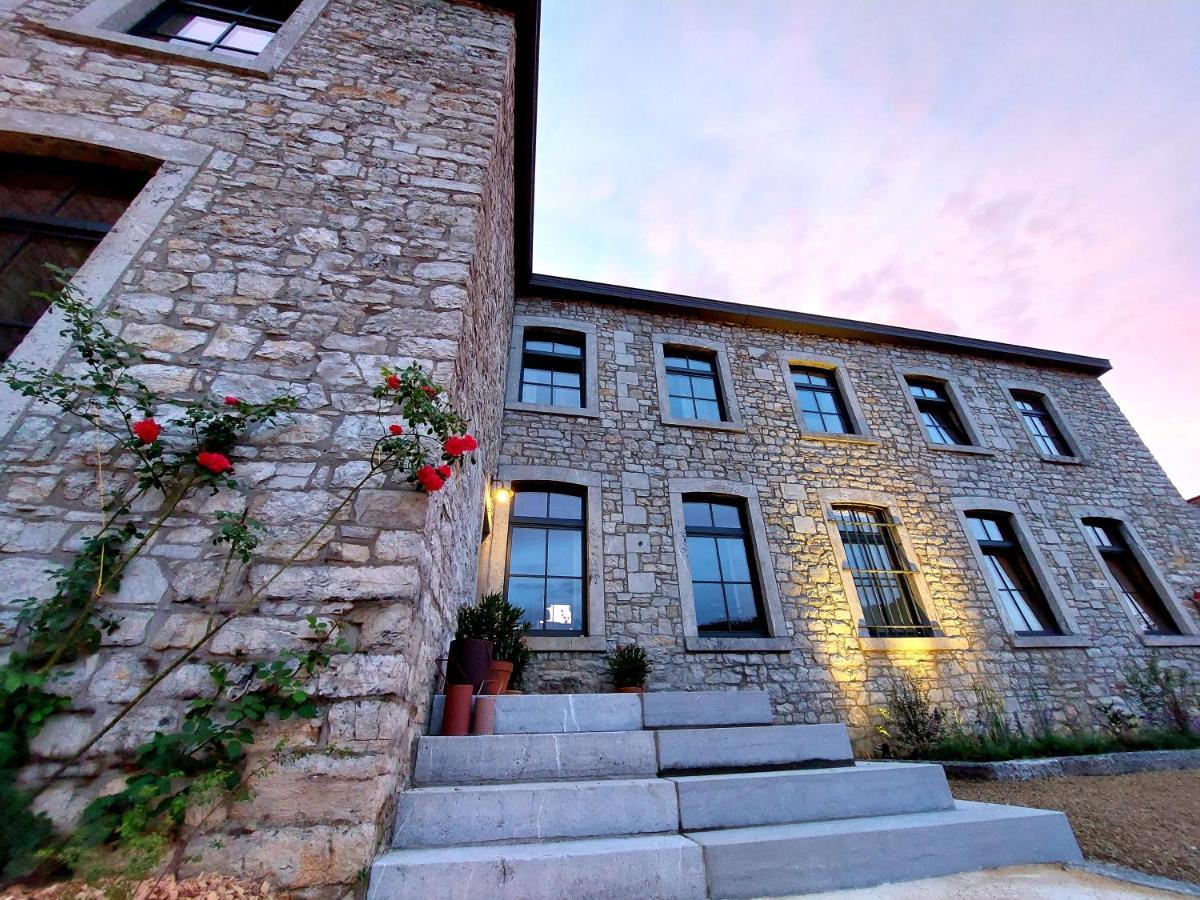 Les Suites De Petit Bomal ดูร์บี ภายนอก รูปภาพ